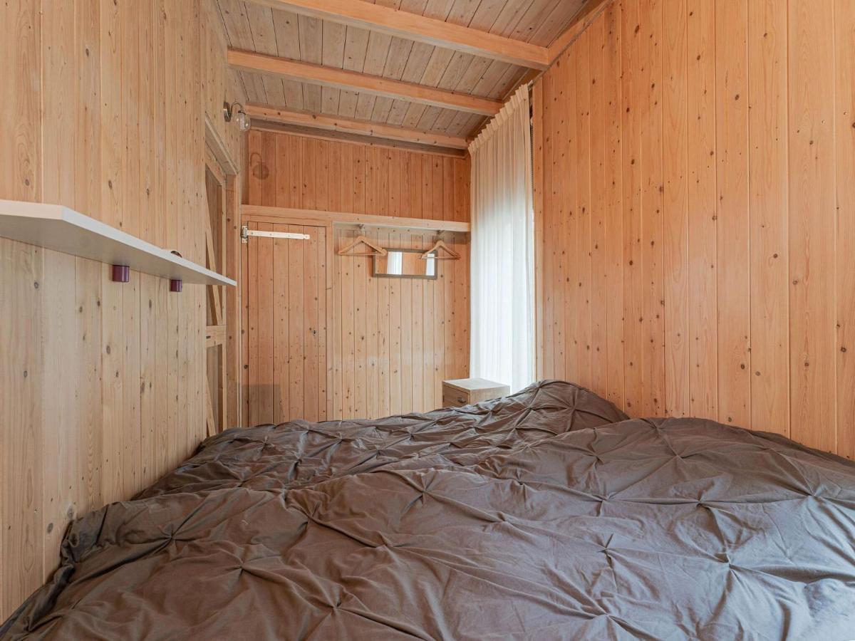 Idyllically Located Holiday Home In Norg With Sauna エクステリア 写真